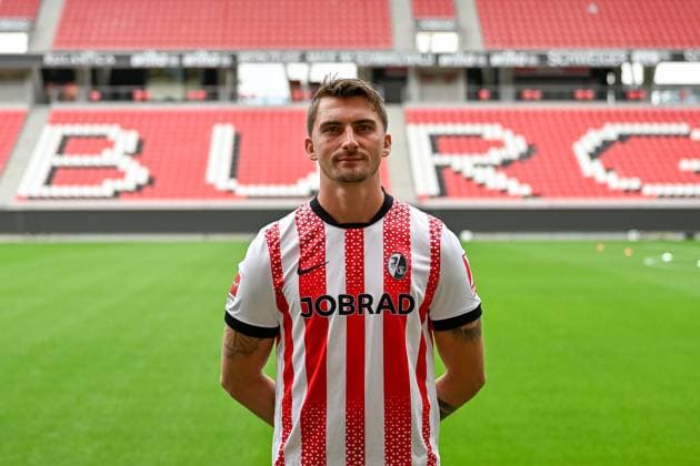 Maximilian Philipp SC Freiburg, 26 GER, SC Freiburg, Football, 1 BL, portrait date 2025 2026, 30 07 2025 GER, SC Freiburg, Football, 1 BL, portrait date 2025 2026, 30 07 2025 Freiburg Copyright: xEibner-Pressefoto ThomasxHessx EP_THS