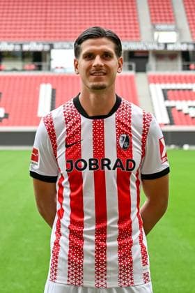 Igor Matanovic SC Freiburg, 31 GER, SC Freiburg, Football, 1 BL, portrait date 2025 2026, 30 07 2025 GER, SC Freiburg, Football, 1 BL, portrait date 2025 2026, 30 07 2025 Freiburg Copyright: xEibner-Pressefoto ThomasxHessx EP_THS