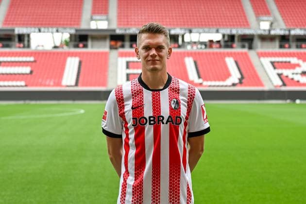 Matthias Ginter SC Freiburg, 28 GER, SC Freiburg, Football, 1 BL, portrait date 2025 2026, 30 07 2025 GER, SC Freiburg, Football, 1 BL, portrait date 2025 2026, 30 07 2025 Freiburg Copyright: xEibner-Pressefoto ThomasxHessx EP_THS