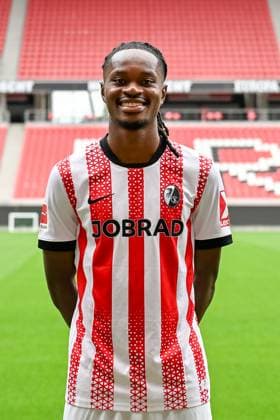 Jordy Makengo SC Freiburg, 33 GER, SC Freiburg, Football, 1 BL, portrait date 2025 2026, 30 07 2025 GER, SC Freiburg, Football, 1 BL, portrait date 2025 2026, 30 07 2025 Freiburg Copyright: xEibner-Pressefoto ThomasxHessx EP_THS