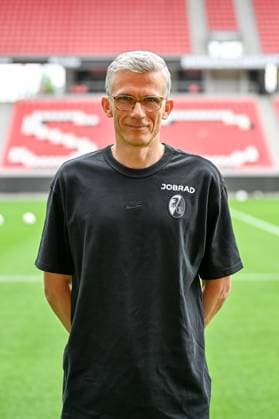 Prof Dr Torben Pottgiesser SC Freiburg, team doctor GER, SC Freiburg, football, 1 BL, portraettermin 2025 2026, 30 07 2025 GER, SC Freiburg, football, 1 BL, portraettermin 2025 2026, 30 07 2025 Freiburg Copyright: xEibner-Pressefoto ThomasxHessx EP_THS