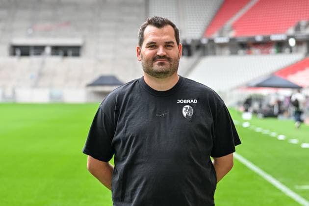 Max Beckmann SC Freiburg, Equipment Manager GER, SC Freiburg, Football, 1 BL, Portrait date 2025 2026, 30 07 2025 GER, SC Freiburg, Football, 1 BL, Portrait date 2025 2026, 30 07 2025 Freiburg Copyright: xEibner-Pressefoto ThomasxHessx EP_THS