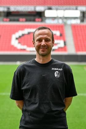 Patrick Grolimund SC Freiburg, Co Coach GER, SC Freiburg, Soccer, 1 BL, Portraettermin 2025 2026, 30 07 2025 GER, SC Freiburg, Soccer, 1 BL, Portraettermin 2025 2026, 30 07 2025 Freiburg Copyright: xEibner-Pressefoto ThomasxHessx EP_THS