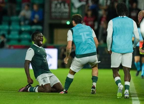 Rocky Bushiri of Hibernian celebrates with Jack Iredale of Hibernian after scoring to tie the game 1-1 (aggregate. 2-2) during extra-time. Hibernian v Midtjylland, UEFA Europa League, 2nd Qualifying Round, Second Leg, Football, Easter Road, Edinburgh, Scotland, UK - 31 Jul 2025Edinburgh Easter Road Scotland United Kingdom EDITORIAL USE ONLY No use with unauthorised audio, video, data, fixture lists, club league logos or live services. Online in-match use limited to 120 images, no video emulation. No use in betting, games or single club league player publications. Copyright: xStuartxWallace Shutterstockx 15417989cm