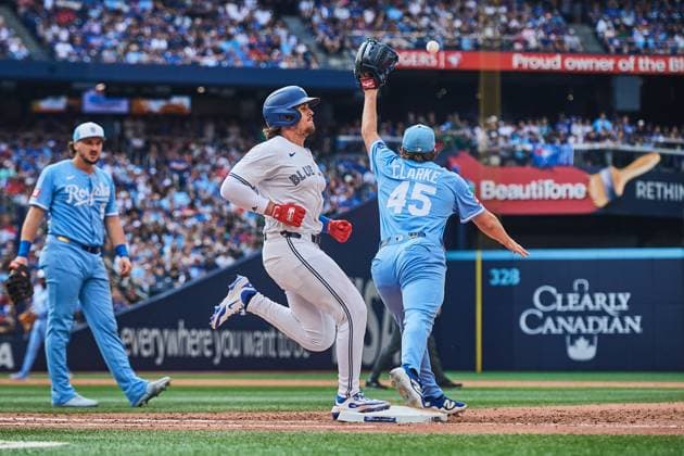 August 2, 2025, Toronto, On, Canada: Toronto Blue Jays third base Addison Barger (47) is out as Kansas City Royals pitcher Taylor Clarke (45) makes the catch on first base during eighth inning MLB, Baseball Herren, USA baseball action in Toronto, on Saturday, Aug. 2, 2025. Canada News - August 2, 2025 - ZUMAc35_ 20250802_zaf_c35_137 Copyright: xSammyxKoganx