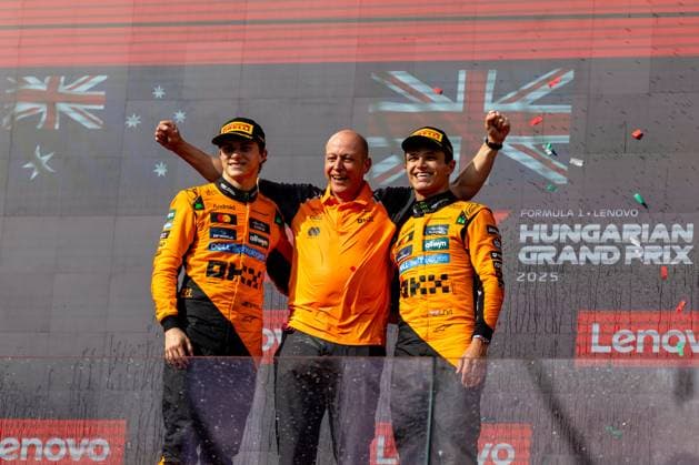 Lando Norris McLaren Formula 1 Team, Great Britain 04 first place and Oscar Piastri McLaren Formula 1 Team, Australia 81 second place, HUN, Formula 1 World Championship, Hungarian Grand Prix, Hungaroring, race day, race, podium, 2025 season, 03 08 2025 HUN, Formula 1 World Championship, Hungarian Grand Prix, Hungaroring, race, podium, 2025 season, 03 08 2025 Budapest Copyright: xEibner-Pressefoto MarcelxFischerx EP_MFI