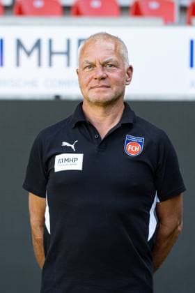 Dr Udo Tiefenbacher FC Heidenheim, Medical Department GER, FC Heidenheim 1846, Football, 1 Bundesliga, Portraettermin 2025 2026, 07 08 2025, DFB DFL regulations prohibit any use of photographs as image sequences GER, FC Heidenheim 1846, Football, 1 Bundesliga, Portraettermin 2025 2026, 07 08 2025 Heidenheim Copyright: xEibner-Pressefoto RogerxBuerkex EP_RBE