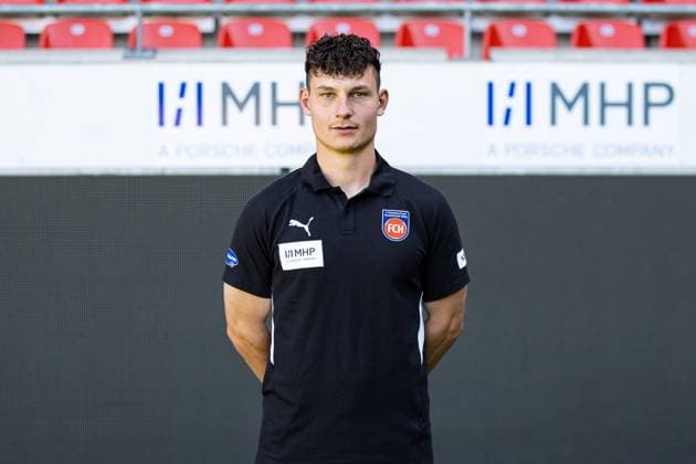 Tobias Haeussler FC Heidenheim, Athletik Trainer GER, FC Heidenheim 1846, Football, 1 Bundesliga, Portraettermin 2025 2026, 07 08 2025, DFB DFL regulations prohibit any use of photographs as image sequences GER, FC Heidenheim 1846, Football, 1 Bundesliga, Portraettermin 2025 2026, 07 08 2025 Heidenheim Copyright: xEibner-Pressefoto RogerxBuerkex EP_RBE