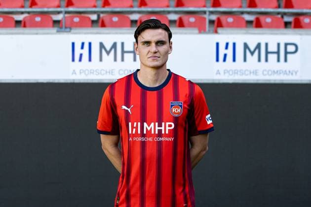 Thomas Keller FC Heidenheim, 27 GER, FC Heidenheim 1846, Football, 1 Bundesliga, Portraettermin 2025 2026, 07 08 2025, DFB DFL regulations prohibit any use of photographs as image sequences GER, FC Heidenheim 1846, Football, 1 Bundesliga, Portraettermin 2025 2026, 07 08 2025 Heidenheim Copyright: xEibner-Pressefoto RogerxBuerkex EP_RBE