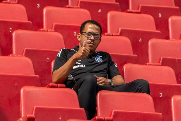 Cropped image, Portrait Liam Rosenior Racing Strasbourg, Head Coach , GER, 1 FSV Mainz 05 vs Racing Strasbourg, Football, Test match, Season 2025 2026, 09 08 2025, GER, 1 FSV Mainz 05 vs Racing Strasbourg, Football, Test match, Season 2025 2026, 09 08 2025 Mainz Copyright: xEibner-Pressefoto Jan-NiclasxGrox EP_JGG