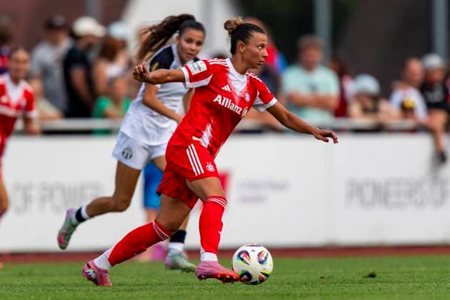 Arianna Caruso 27, FC Bayern Muenchen DEU, FC Bayern Muenchen Women vs FC Zuerich Women, Soccer, Preparation, Season 2025 26.15 08 2025, DEU, FC Bayern Muenchen Women vs FC Zuerich Women, Soccer, Preparation, Season 2025 26.15 08 2025 Friedrichshafen Copyright: xEibner-Pressefoto FlorianxWolfx EP_FWF