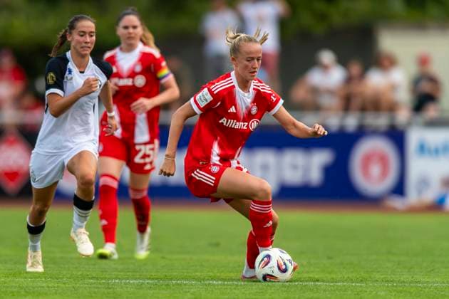Lea Schueller 11, FC Bayern Muenchen DEU, FC Bayern Muenchen Women vs FC Zuerich Women, Soccer, Preparation, Season 2025 26.15 08 2025, DEU, FC Bayern Muenchen Women vs FC Zuerich Women, Soccer, Preparation, Season 2025 26.15 08 2025 Friedrichshafen Copyright: xEibner-Pressefoto FlorianxWolfx EP_FWF