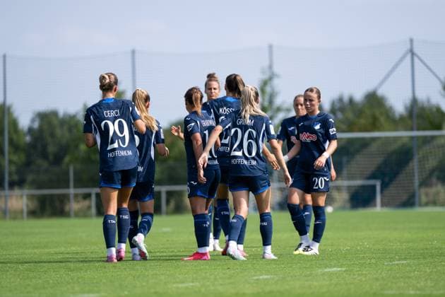 Melissa Koessler TSG Hoffenheim, 25 , Selina Cerci TSG Hoffenheim, 29 , Janna Grimm TSG Hoffenheim, 26 , Laura Gloning TSG Hoffenheim, 20 and team celebrate the goal for 2 0, GER, TSG 1899 Hoffenheim vs FC Basel, Soccer Womens Bundesliga Test Match, Season 2025 2026, 16 08 2025 GER, TSG 1899 Hoffenheim vs FC Basel, Soccer Womens Bundesliga Test Match, Season 2025 2026, 16 08 2025 St Leon Copyright: xEibner-Pressefoto Memmlerx EP_MMR