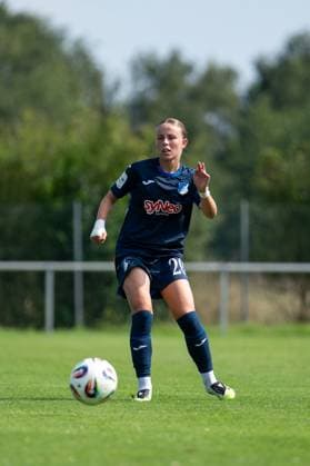 Laura Gloning TSG Hoffenheim, 20 on the ball, GER, TSG 1899 Hoffenheim vs FC Basel, Soccer Womens Bundesliga Test Match, Season 2025 2026, 16 08 2025 GER, TSG 1899 Hoffenheim vs FC Basel, Soccer Womens Bundesliga Test Match, Season 2025 2026, 16 08 2025 St Leon Copyright: xEibner-Pressefoto Memmlerx EP_MMR