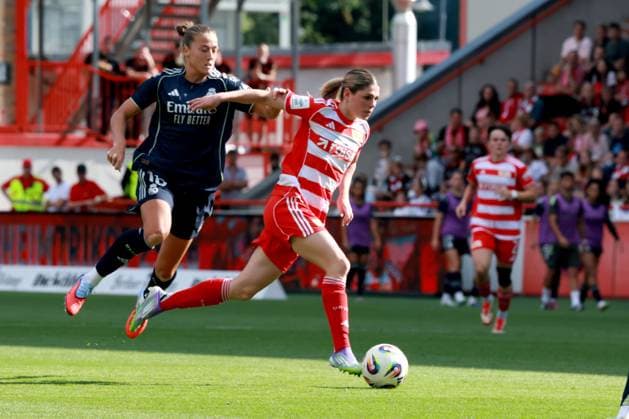 DEU, 2 BL, Frauen, 1 FC Union vs Real Madrid, 17 08 2025, Stadion Alte Foersterei, Berlin, DEU, 2 BL, Frauen, 1 FC Union vs Real Madrid, im Bild Eileen Campbell 1 FC Union Berlin 10 , Angeldahl Real Madrid 16 DFL regulations prohibit any use of Photographs as image sequences and or quasi video nordphotoxGmbHx xEngler nph00076