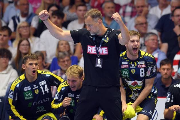 Maik Machulla Coach Rhein Neckar Loewen , Tim Nothdurft Rhein Neckar Loewen 8 R , Gino Steenaerts Rhein Neckar Loewen 14 , GER, MT Melsungen Rhein Neckar Loewen, Handball, 1 Bundesliga, 1 Matchday, Season 2025 2026, 29 08 2025, GER, MT Melsungen Rhein Neckar Loewen, Handball, 1 Bundesliga, 1 Matchday, Season 2025 2026, 29 08 2025 Kassel Copyright: xEibner-Pressefotox xRolandxSippelx EP_RSL
