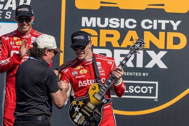 August 31, 2025, Lebanon, Tn, USA: IndyCar, Indy Car, IRL, USA Series driver, JOSEF NEWGARDEN (2) (USA) of Nashville, TN, wins the Borchetta Bourbon Music City Grand Prix at Nashville Superspeedway in LEBANON, TN. Lebanon USA - ZUMAa161 20250831_aaa_a161_025 Copyright: xWalterxG.xArcexSr.x