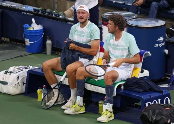 Constantin Frantzen Cap , Robin Haase, Mens Doubles, Gentlemens Doubles, US Open Championships 2023, USTA Billie Jean King National Tennis Center, Flushing Meadows, New York, USA Constantin Frantzen, Robin Haase, Mens Doubles, Gentlemens Doubles, US Open Championships 2023, USTA Billie Jean King National Tennis Center, Flushing Meadows, New York, USA Copyright: xJuergenxHasenkopfx