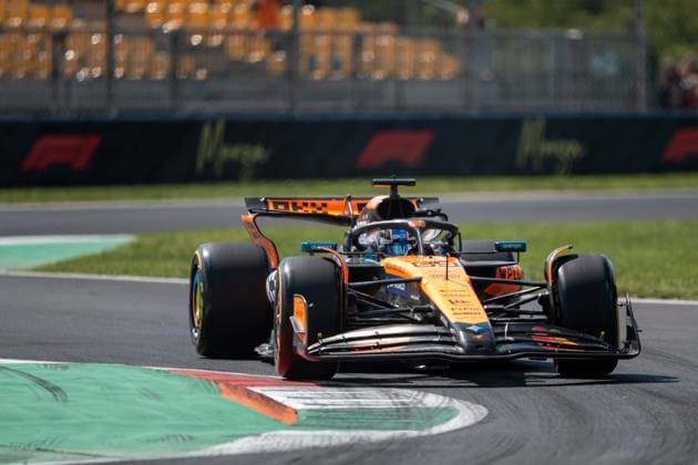 Alexander Dunne Development Driver McLaren Formula 1 Team, Ireland, 69 , ITA, Formula 1 World Championship, Italian Grand Prix, Autodromo Nazionale Monza, Practice Day, 2025 season, 05 09 2025 ITA, Formula 1 World Championship, Italian Grand Prix, Autodromo Nazionale Monza, Practice Day, 2025 season, 05 09 2025 Monza Copyright: xEibner-Pressefoto MarcelxFischerx EP_MFI