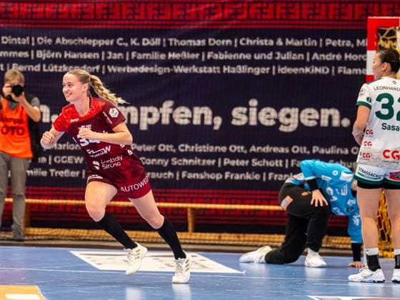 Mia Ziercke HSG Bensheim Auerbach, 34 beaming after a goal, HSG Bensheim Auerbach vs Frisch Auf Goeppingen, Handball, 1 Bundesliga, Season 2025 2026, 06 09 2025 HSG Bensheim Auerbach vs Frisch Auf Goeppingen, Handball, 1 Bundesliga, Season 2025 2026, 06 09 2025 Bensheim Copyright: xMichaelxSchmidt Eibner-Pressefotx EP_MST