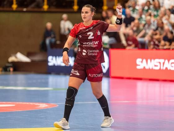 Mareike Thomaier HSG Bensheim Auerbach, 02 shows the move, HSG Bensheim Auerbach vs Frisch Auf Goeppingen, Handball, 1 Bundesliga, Season 2025 2026, 06 09 2025 HSG Bensheim Auerbach vs Frisch Auf Goeppingen, Handball, 1 Bundesliga, Season 2025 2026, 06 09 2025 Bensheim Copyright: xMichaelxSchmidt Eibner-Pressefotx EP_MST