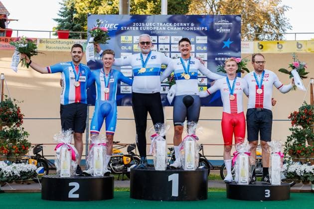 Award Ceremony, Award Ceremony Derny Men from left Nick Alens BEL, Pacemaker , Adam Krenek CZE , Christian Ertel GER, Pacemaker , Moritz Augenstein GER , Filip Prokopyszyn POL , Tim Biemelt GER, Pacemaker , 06 09 2025, Erfurt Germany , Track Cycling, Stand-up and Derny European Championships 2025 xprx