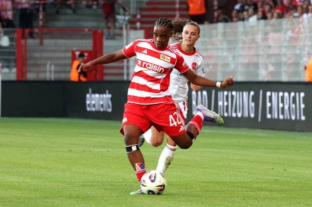 DEU, 2 BL, Frauen, 1 FC Union vs 1 FC Nuernberg, 07 09 2025, Stadion Alte Foersterei, Berlin, DEU, 2 BL, Frauen, 1 FC Union vs 1 FC Nuernberg, im Bild Naika Reissner 1 FC Union Berlin 42 , Homann, Sanja 1 FC Nuernberg 19 DFL regulations prohibit any use of Photographs as image sequences and or quasi video nordphotoxGmbHx xEngler nph00076