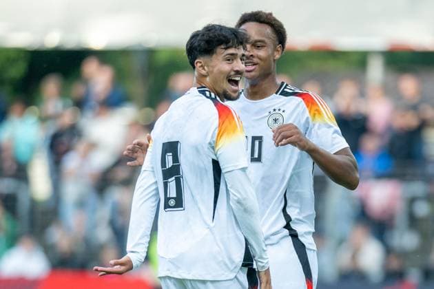 Goal for 1 0 by Laurin Ulrich Germany, 08 , with Ouedraogo, Assan Germany U20, 20 , GER, Germany vs Italy, Football, U20 Elite League, Matchday 2, Season 2025 2026, 09 09 2025, Eibner Pressefoto Sascha Walther GER, Germany vs Italy, Football, U20 Elite League, Matchday 2, Season 2025 2026, 09 09 2025 Reutlingen Copyright: xEibner-Pressefotox EP_SWA