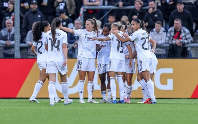 DEU, Frankfurt, Eintracht Frankfurt vs Real Madrid, Womens Champions League, UEFA, Season 2526, Stadion am Bretanobad, Qualification round 3, in the picture goal and cheering, Filippa Angeldahl Real Madrid 16 scores the 1 0 for Madrid against Frankfurt DFB DFL REGULATIONS PROHIBIT ANY USE OF PHOTOGRAPHS AS IMAGE SEQUENCES AND OR QUASI VIDEO, 11 09 2025, Copyright: HMBxMedia HendrikxHamelau