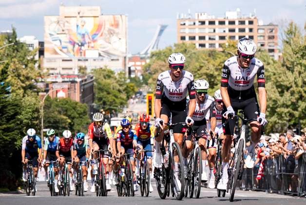 September 14, 2025, Montreal, Qc, Canada: Brandon McNulty, of the USA, centre and Nils Politt, of Germany, right, both riding for the UAE Emirates, compete in the UCI Montreal Grand Prix Cycling race in Montreal on Sunday, Sept. 14, 2025. Montreal Canada - ZUMAc35_ 20250914_zaf_c35_105 Copyright: xChristopherxKatsarovx Canada News - September 14, 2025 - ZUMA0833 0833704839st Copyright: xIMAGO ChristopherxKatsarovx