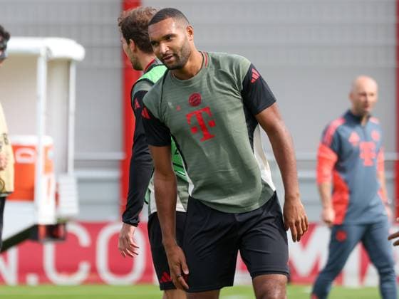 Jonathan Tah FC Bayern Muenchen, 04 , GER, Final training, FC Bayern Muenchen, Football, UEFA Champions League, League phase, 1 matchday, 2025 2026 season, 16 09 2025, GER, Final training, FC Bayern Muenchen, Football, UEFA Champions League, League phase, 1 matchday, 2025 2026 season, 16 09 2025 Muenchen Copyright: xEibner-Pressefoto JennixMaulx EP_JML