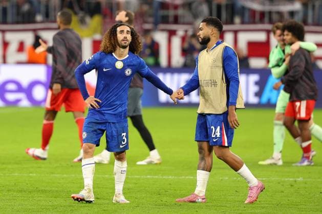 Marc Cucurella of Chelsea and Reece James of Chelsea after the full time whistle Bayern Munich v Chelsea, UEFA Champions League, Group Stage, Football, Allianz Arena, Munich, Germany - 17 Sep 2025Munich Allianz Arena Germany EDITORIAL USE ONLY No use with unauthorised audio, video, data, fixture lists, club league logos or live services. Online in-match use limited to 120 images, no video emulation. No use in betting, games or single club league player publications. Copyright: xChristianxKolbert Shutterstockx 15481350bu
