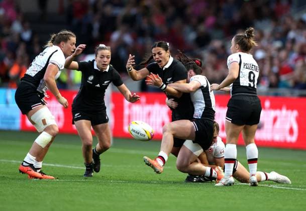 Stacey Waaka of New Zealand spills the ball New Zealand v Canada, Women s Rugby World Cup, Semi Final, Rugby Union, Ashton Gate, Bristol, UK - 19 Sep 2025Bristol Ashton Gate United Kingdom EDITORIAL USE ONLY No use with unauthorised audio, video, data, fixture lists, club league logos or live services. Online in-match use limited to 120 images, no video emulation. No use in betting, games or single club league player publications. Copyright: xKieranxMcManus Shutterstockx 15486947s