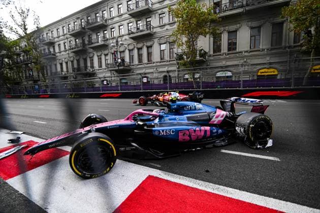 F1 - AZERBAIJAN GRAND PRIX 2025 43 COLAPINTO Franco (arg), Alpine F1 Team A525, action crash, accident, during the 2025 Formula 1 Qatar Airways Azerbaijan Grand Prix, 17th round of the 2025 FIA Formula One World Championship, WM, Weltmeisterschaft from September 19 to 21, 2025 on the Baku City Circuit, in Baku, Azerbaijan - Copyright: xALBERTOxVIMERCATIx