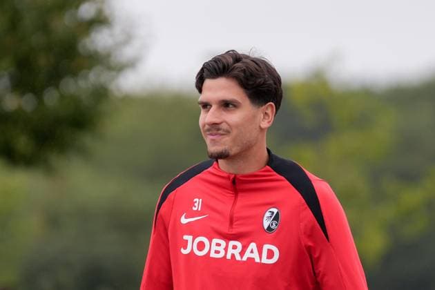 Igor Matanovic SC Freiburg, 31 , last media training session of SC Freiburg before the first Europa League match in the league phase, Germany, Football, UEFA Europa League, 1 matchday, 2025 2026, SC Freiburg vs FC Basel, 23 09 2025, last media training session of SC Freiburg before the first Europa League match in the league phase, Europa Park Stadion, Freiburg, Germany Freiburg Europa Park Stadion Baden Württemberg Germany Copyright: xArnexAmbergx
