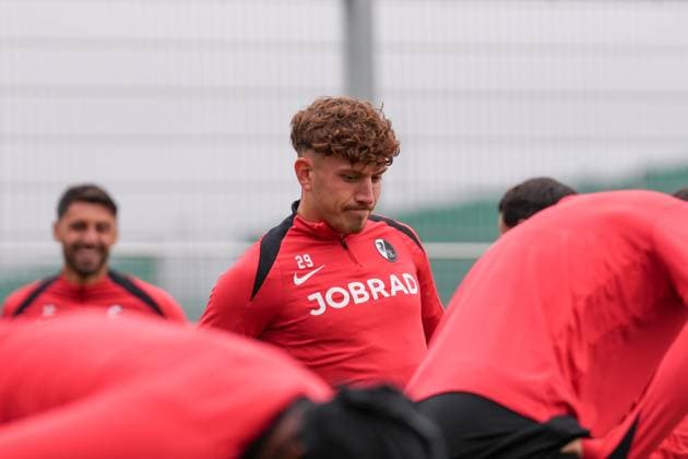 Philipp Treu SC Freiburg, 29 , last media training session of SC Freiburg before the first Europa League match in the league phase, Germany, Football, UEFA Europa League, 1 matchday, 2025 2026, SC Freiburg vs FC Basel, 23 09 2025, last media training session of SC Freiburg before the first Europa League match in the league phase, Europa Park Stadion, Freiburg, Germany Freiburg Europa Park Stadion Baden Württemberg Germany Copyright: xArnexAmbergx