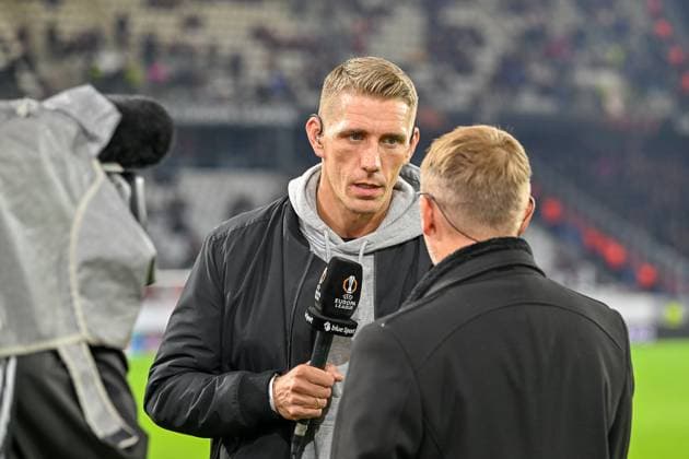 Nils Petersion former SC Freiburg professional in TV interview at BlueSport GER, SC Freiburg FC Basel, Football, Europa League, 1 Matchday, Season 2025 2026, 24 09 2025 GER, SC Freiburg FC Basel, Football, Europa League, 1 Matchday, Season 2025 2026, 24 09 2025 Freiburg Copyright: xEibner-Pressefoto ThomasxHessx EP_THS