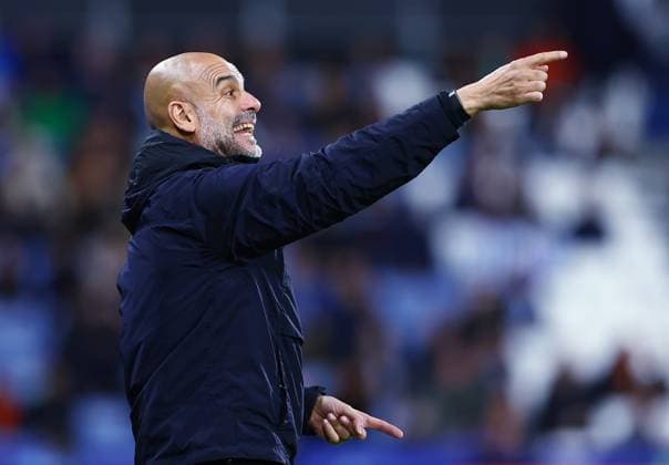 Manchester City manager Pep Guardiola issues instructions Huddersfield Town v Manchester City, EFL Carabao Cup, Third Round, Football, Accu Stadium, Huddersfield, UK - 24 Sep 2025Huddersfield Accu Stadium United Kingdom EDITORIAL USE ONLY No use with unauthorised audio, video, data, fixture lists, club league logos or live services. Online in-match use limited to 120 images, no video emulation. No use in betting, games or single club league player publications. Copyright: xMattxWest Shutterstockx 15498595w