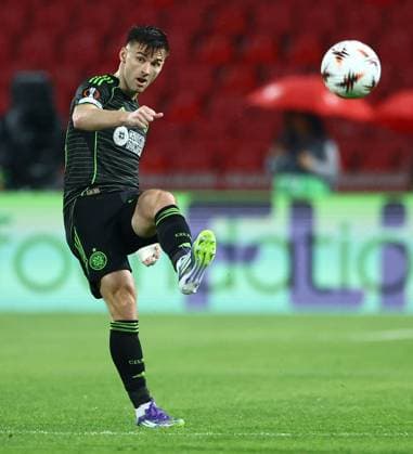 Kieran Tierney of Celtic Crvena zvezda v Celtic, UEFA Europa League, Football, Rajko Mitic Stadium, Belgrade, Serbia - 24 Sep 2025Belgrade Rajko Mitic Stadium Serbia EDITORIAL USE ONLY No use with unauthorised audio, video, data, fixture lists, club league logos or live services. Online in-match use limited to 120 images, no video emulation. No use in betting, games or single club league player publications. Copyright: xNikolaxKrstic Shutterstockx 15498417aq
