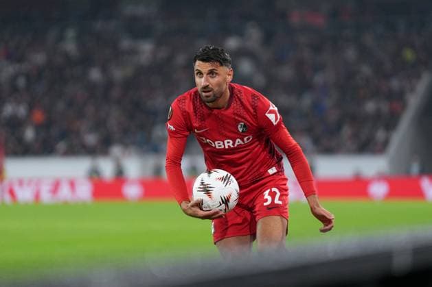 Vincenzo Grifo SC Freiburg, 32 on the ball , Germany, Football, UEFA Europa League, Matchday 1, League phase, 2025 2026, SC Freiburg vs FC Basel, 24 09 2025, Europa Park Stadion, Freiburg, Germany Freiburg Europa Park Stadion Baden Württemberg Germany Copyright: xArnexAmbergx