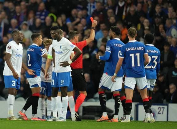 Referee Matej Jug shows a straight red card to Mohamed Diomande of Rangers and sends him off. Rangers v Genk, UEFA Europa League, Football, Ibrox Stadium, Glasgow, Scotland, UK - 25 Sep 2025Glasgow Ibrox Stadium Scotland United Kingdom EDITORIAL USE ONLY No use with unauthorised audio, video, data, fixture lists, club league logos or live services. Online in-match use limited to 120 images, no video emulation. No use in betting, games or single club league player publications. Copyright: xStuartxWallace Shutterstockx 15498613ag