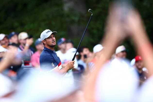 Bryson DeChambeau of Team USA 2025 Ryder Cup, Day One, Morning Foursomes, Golf, Bethpage Black Golf Course, New York, USA - 26 Sep 2025New York Bethpage Black Golf Course New York (NY) United States of America EDITORIAL USE ONLY No use with unauthorised audio, video, data, fixture lists, club league logos or live services. Online in-match use limited to 120 images, no video emulation. No use in betting, games or single club league player publications. Copyright: xJamesxMarsh Shutterstockx 15500199be