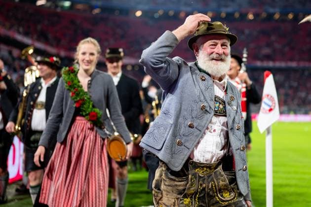 Musikkapelle Grabenstaett performs on the occasion of the Oktoberfest in the stadium, GER, FC Bayern Muenchen FCB vs SV Werder Bremen, Fussball Bundesliga, 5 Spieltag, Saison 2025 2026, 26 09 2025 DFB DFL regulations prohibit any use of photographs as image sequences and or quasi video GER, FC Bayern Muenchen FCB vs SV Werder Bremen, Fussball Bundesliga, 5 Spieltag, Saison 2025 2026, 26 09 2025 Muenchen Copyright: xEibner-Pressefoto Memmlerx EP_MMR