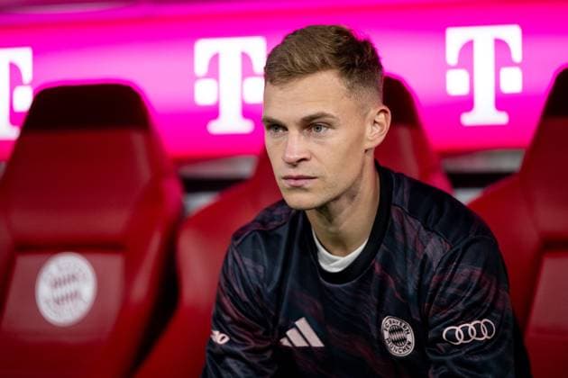 Joshua Kimmich FC Bayern Muenchen, 06 on the bench, GER, FC Bayern Muenchen FCB vs SV Werder Bremen, Fußball Bundesliga, 5 Spieltag, Saison 2025 2026, 26 09 2025 DFB DFL regulations prohibit any use of photographs as image sequences and or quasi video GER, FC Bayern Muenchen FCB vs SV Werder Bremen, Fußball Bundesliga, 5 Spieltag, Saison 2025 2026, 26 09 2025 Muenchen Copyright: xEibner-Pressefoto Memmlerx EP_MMR