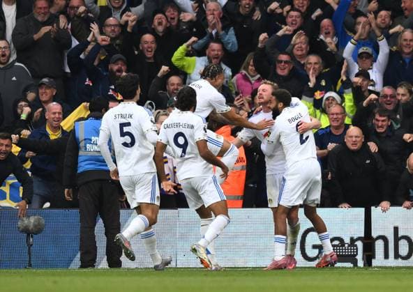Sean Longstaff of Leeds United celebrates scoring their second goal Leeds United v AFC Bournemouth, Premier League, Football, Elland Road, Leeds, UK - 27 Sep 2025Leeds Elland Road United Kingdom EDITORIAL USE ONLY No use with unauthorised audio, video, data, fixture lists, club league logos or live services. Online in-match use limited to 120 images, no video emulation. No use in betting, games or single club league player publications. Copyright: xRichardxLee Shutterstockx 15503912bf