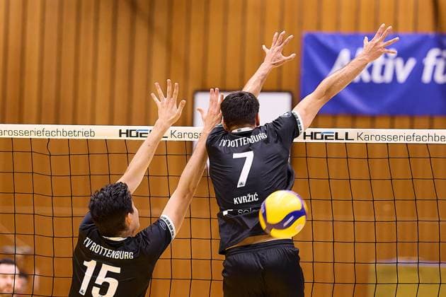 no chjasnce for Philipp Friedrich TV Rottenburg, 15 and Milan Kvrzic TV Rottenburg, 07 GER, TuS Kriftel vs TV Rottenburg,Volleyball, 2 Bundesliga Sued, Matchday 3, Season 2025 2026, 27 09 2025 GER, TuS Kriftel vs TV Rottenburg,Volleyball, 2 Bundesliga Sued, Matchday 3, Season 2025 2026, 27 09 2025 Kriftel Copyright: xEibner-Pressefoto GeraldxOelze-dexStoppanyx EP_ODS