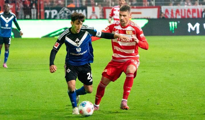 28 9 2025, Soccer, GER, Men, 1 Bundesliga, DFL, Matchday 5, 1 FC Union Berlin Hamburger SV 0 0 , Nicolas Capaldo Hamburger SV, left vs Andrej Ilic 1 FC Union Berlin, right Berlin Stadion An der Alten Förtserei Berlin Germany