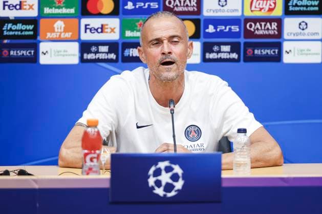 September 30, 2025, Barcelona, Barcelona, SPAIN: Luis Enrique of Paris Saint-Germain FC attends his press conference, PK, Pressekonferenz during the training day of Paris Saint-Germain ahead the UEFA Champions League 2025 26, football match against FC Barcelona, Barca at Estadi Olimpic Lluis Companys on September 30, 2025 in Barcelona, Spain. Barcelona SPAIN - ZUMAa181 20250930_zaa_a181_099 Copyright: xJavierxBorregox