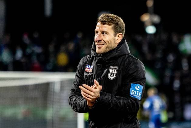 Football, Season 2025 2026, 3 Liga, Donaustadion Ulm, 9 Matchday, SSV Ulm 1846 Football 1 FC Schweinfurt 05, 01 10 2025 01 10 2025, Football, Season 2025 2026, 3 Liga, Donaustadion Ulm, 9 Matchday, SSV Ulm 1846 Football 1 FC Schweinfurt 05, Joy Emotions with the final whistle at unbeaten interim coach Moritz Glasbrenner SSV Ulm 1846 Football Photo Lucca Fundel Ulm Donaustadion Baden Württemberg Germany