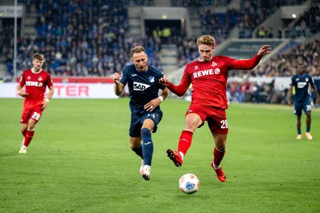 Vladimir Coufal TSG Hoffenheim, 34 in duel with Sebastian Sebulonsen FC Koeln, 28 , GER, TSG 1899 Hoffenheim vs 1 FC Koeln, Fußball Bundesliga, 6 Spieltag, Saison 2025 2026, 03 10 2025 DFB DFL regulations prohibit any use of photographs as image sequences and or quasi video GER, TSG 1899 Hoffenheim vs 1 FC Koeln, Fussball Bundesliga, 6 Spieltag, Saison 2025 2026, 03 10 2025 Sinsheim Copyright: xEibner-Pressefoto Memmlerx EP_MMR